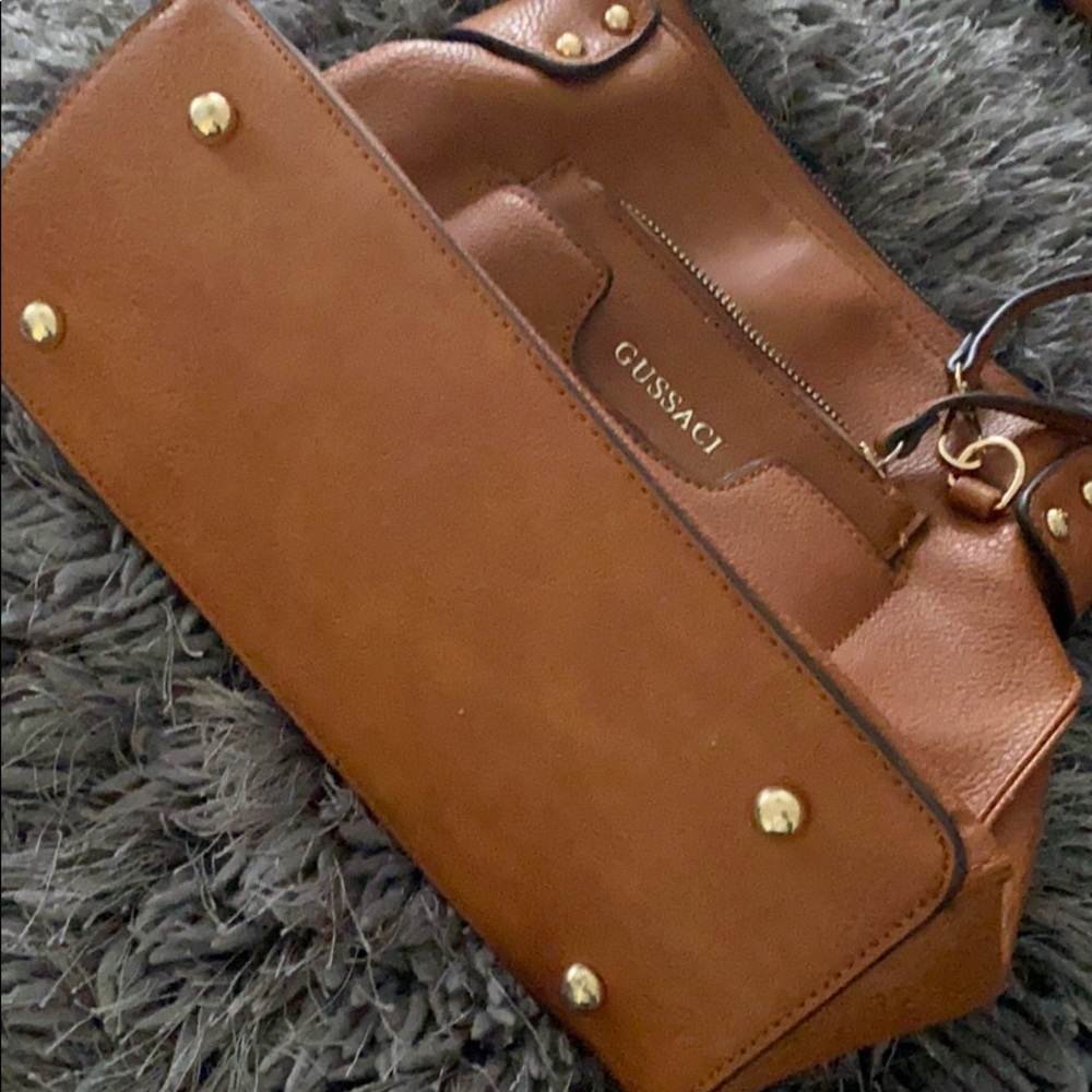 Purse - Picture 3 of 3